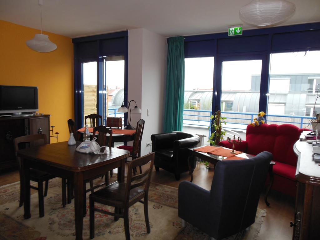 Lut10Her Sky-Fly Hotel Leipzig Luaran gambar