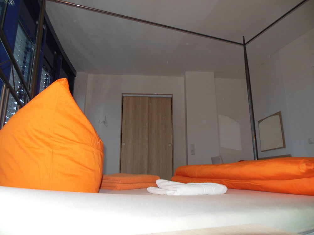 Lut10Her Sky-Fly Hotel Leipzig Luaran gambar