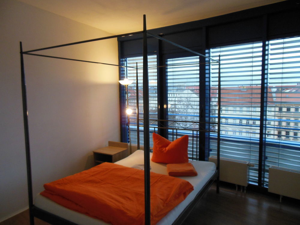 Lut10Her Sky-Fly Hotel Leipzig Luaran gambar